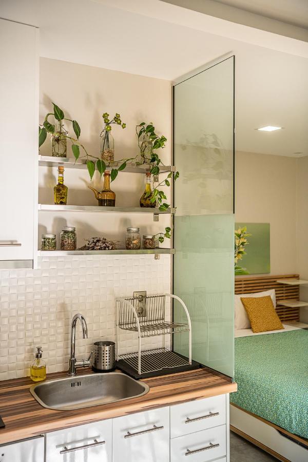 Olive Lemon Biophilic House & Lush Forest Garden Vámos Eksteriør billede