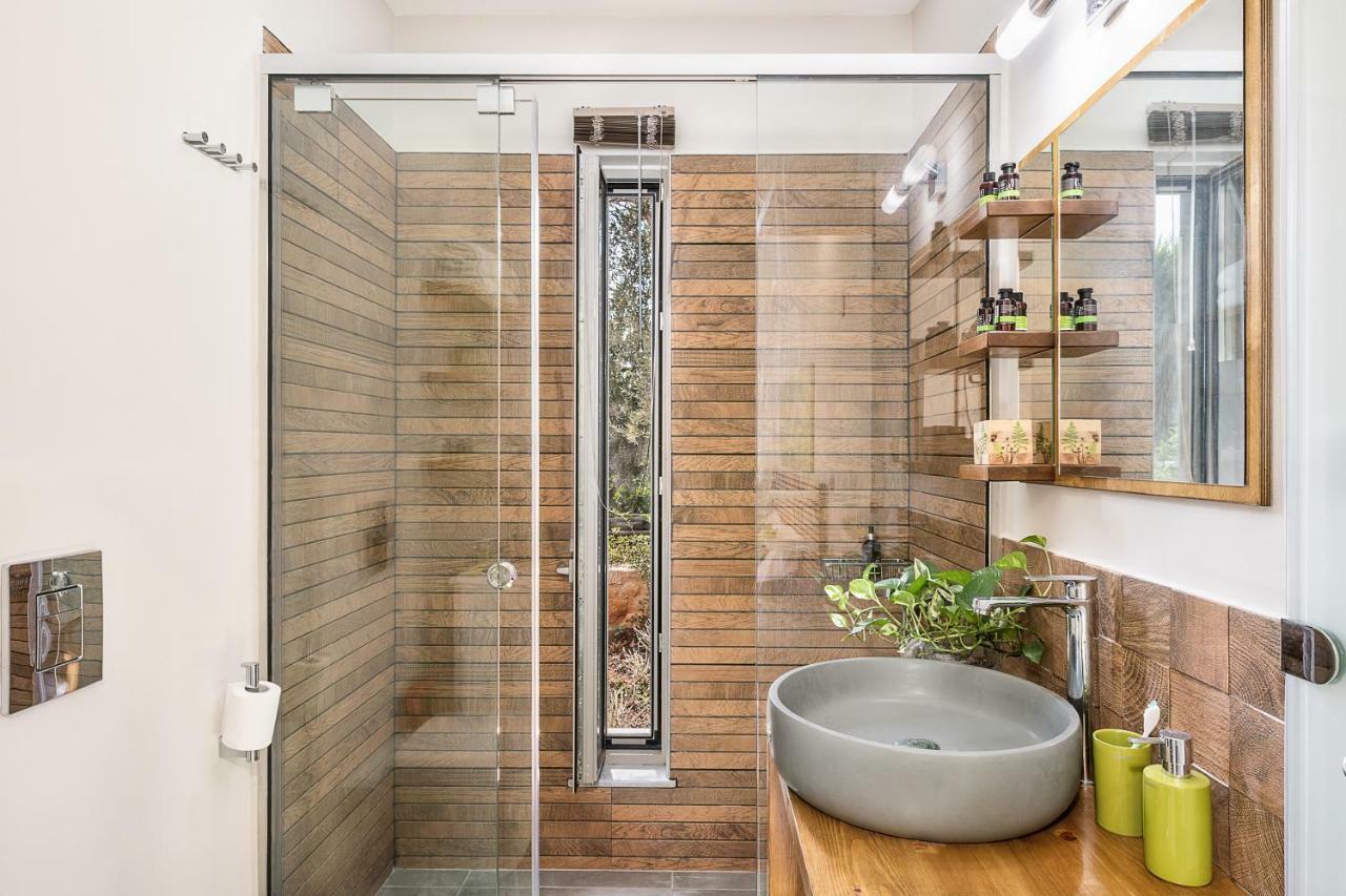 Olive Lemon Biophilic House & Lush Forest Garden Vámos Eksteriør billede